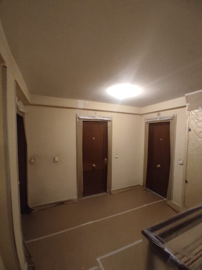 pintores de escaleras de vecinos en Madrid
